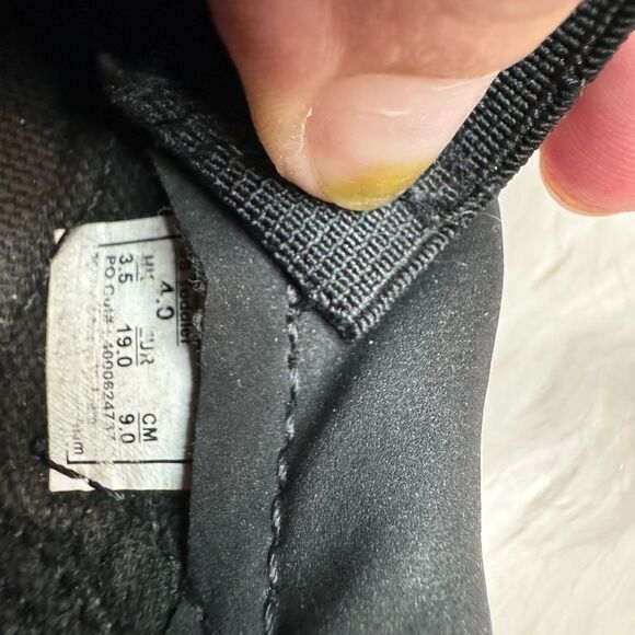 Vans bunny slip-ons - Picture 3 of 3